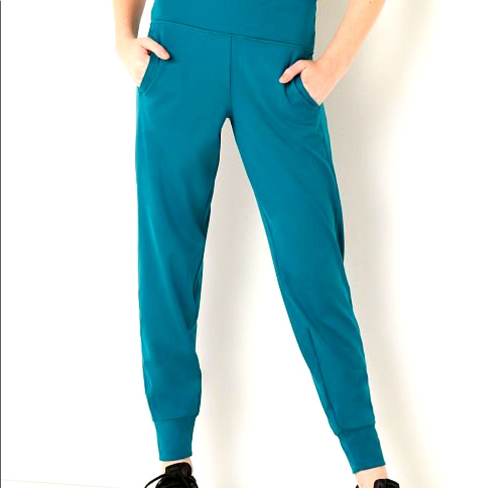 NWOT VS PINK ACTIVE JOGGER ULTIMATE HIGH WAISTED